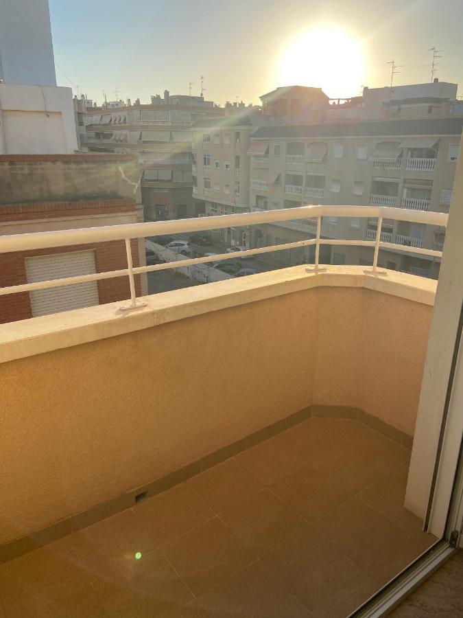 Centrico Apartamento Con Todo A Estrenar En La Playa Santa Pola Kültér fotó